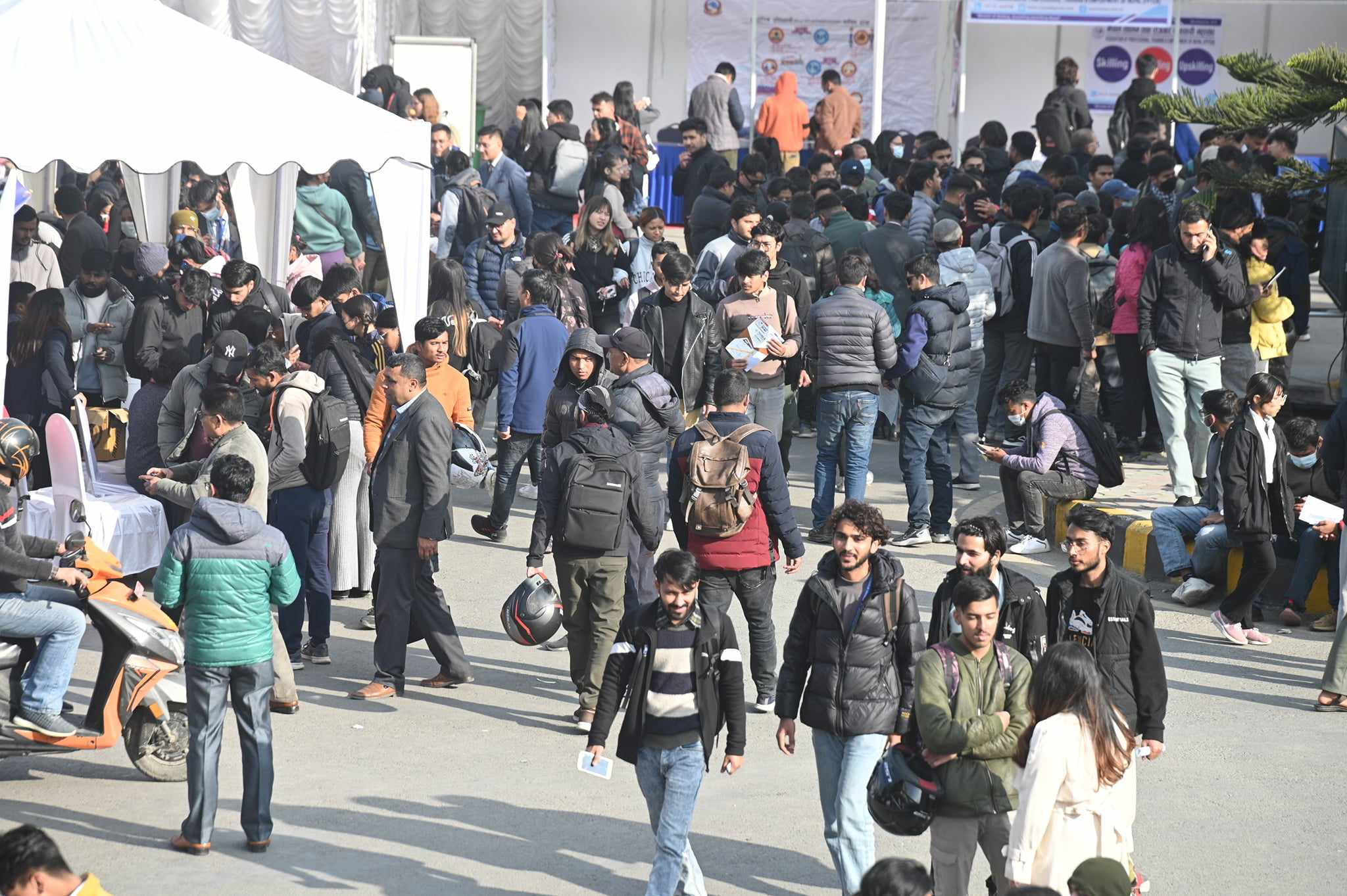 काठमाडौं महानगरपालिकाले दिने साइबर सेक्युरिटी तालिममा आवेदन दिनेहरूको घुइँचो (तस्वीरहरू)